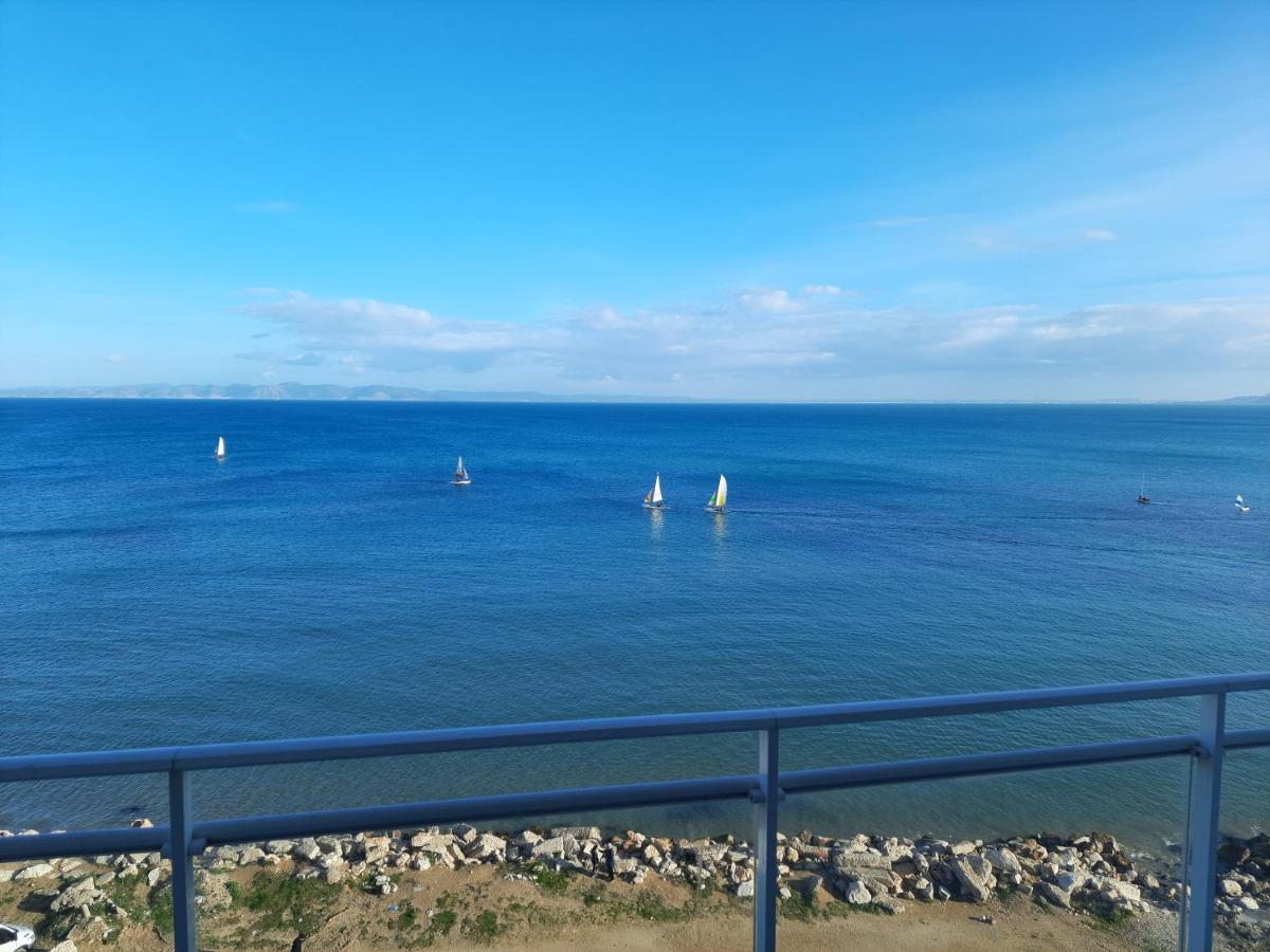 The Bleu Sea